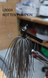 PURE POISON JIG COMPANY SMASHMOUTH FOOTBALL HEAD JIG 3/4 OZ 3/O MUSTAD EWG HOOK WITH HAND TIED LIVING RUBBER SKIRT 3 PACK