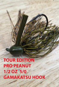 TOUR EDITION PRO PEANUT HEAD JIG 1/2 OZ WITH GAMAKATSU FLAT EYE RB HOOK 3 PACK